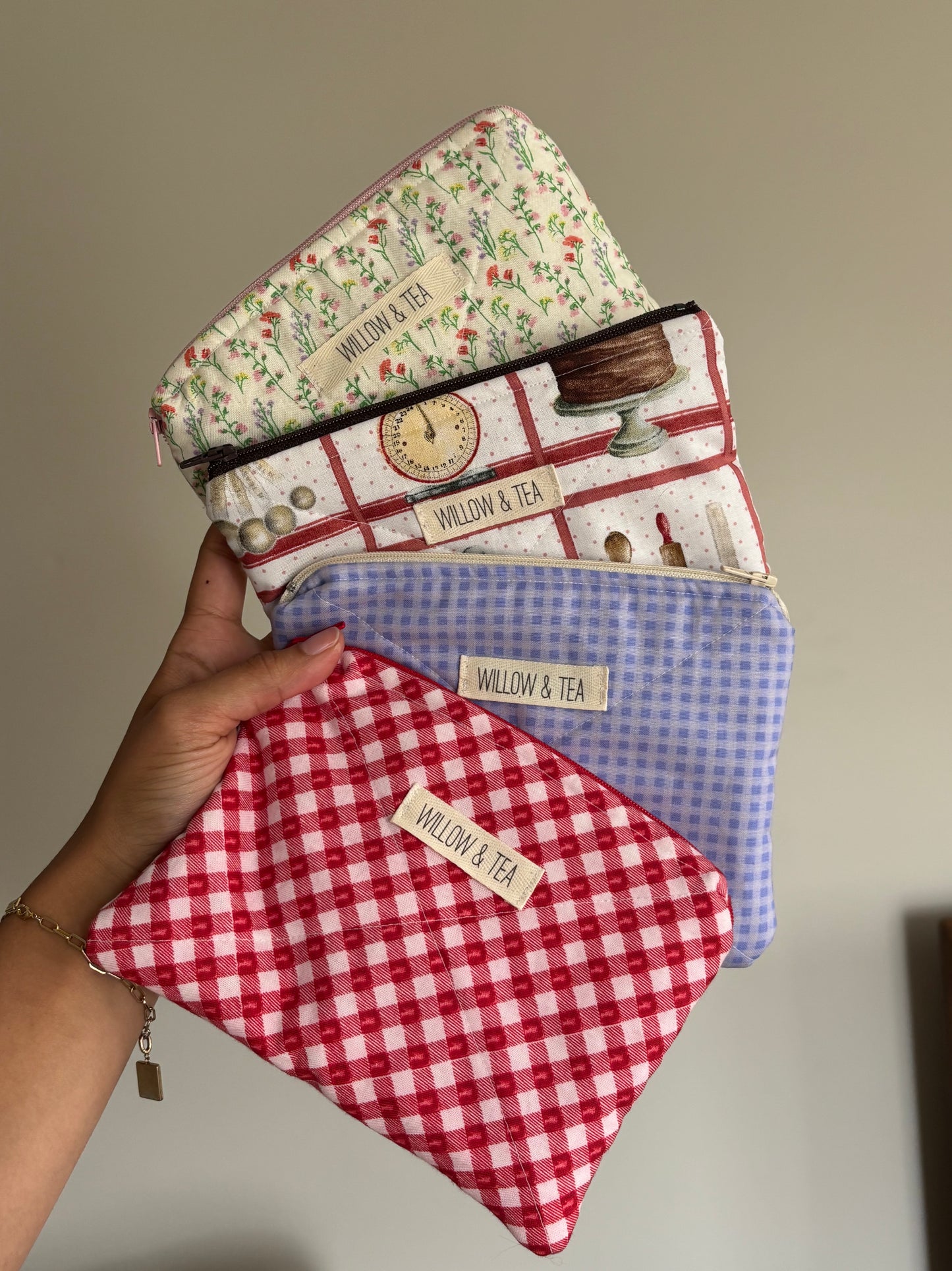 Red gingham Flat Pouch