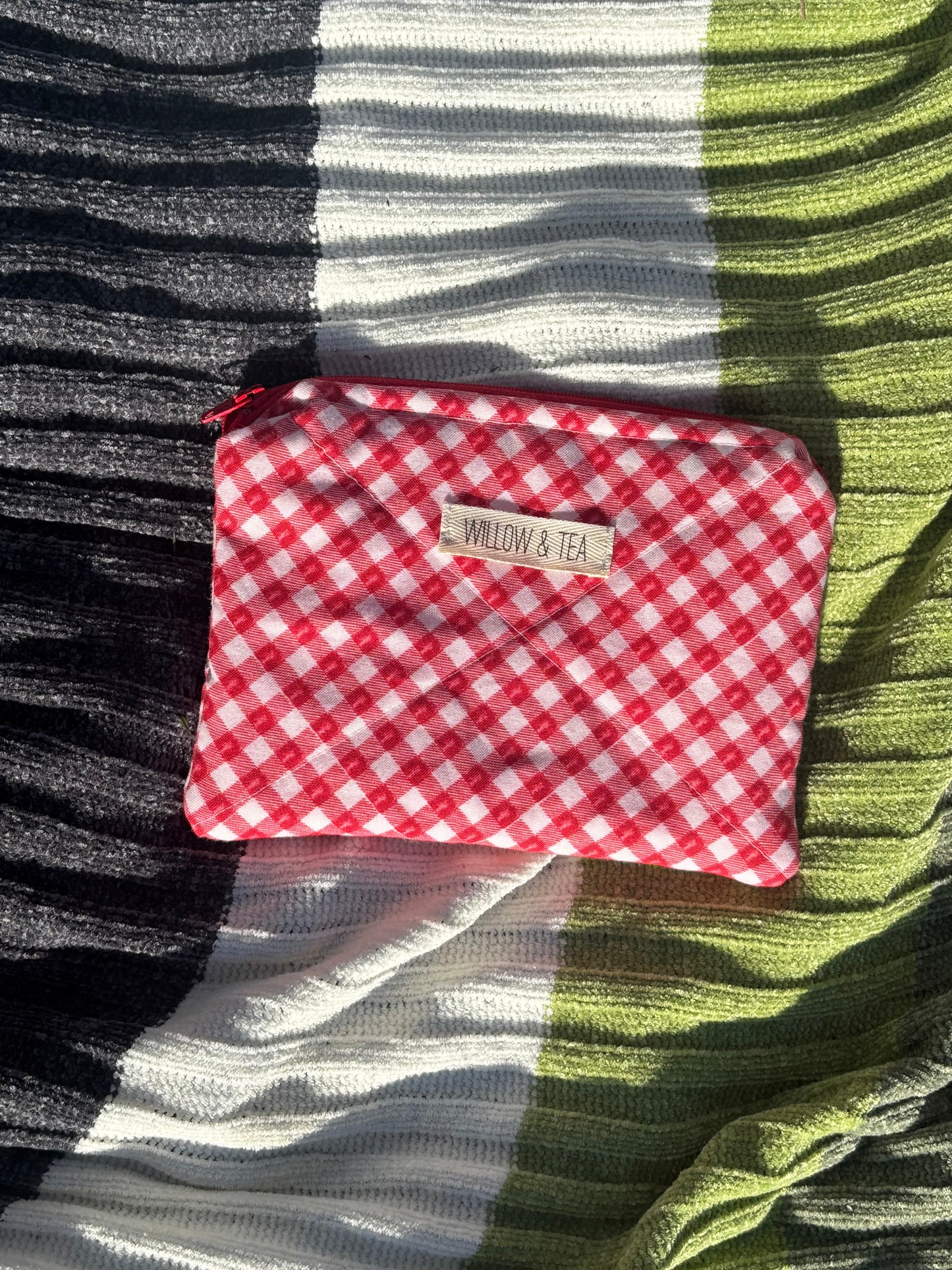 Red gingham Flat Pouch