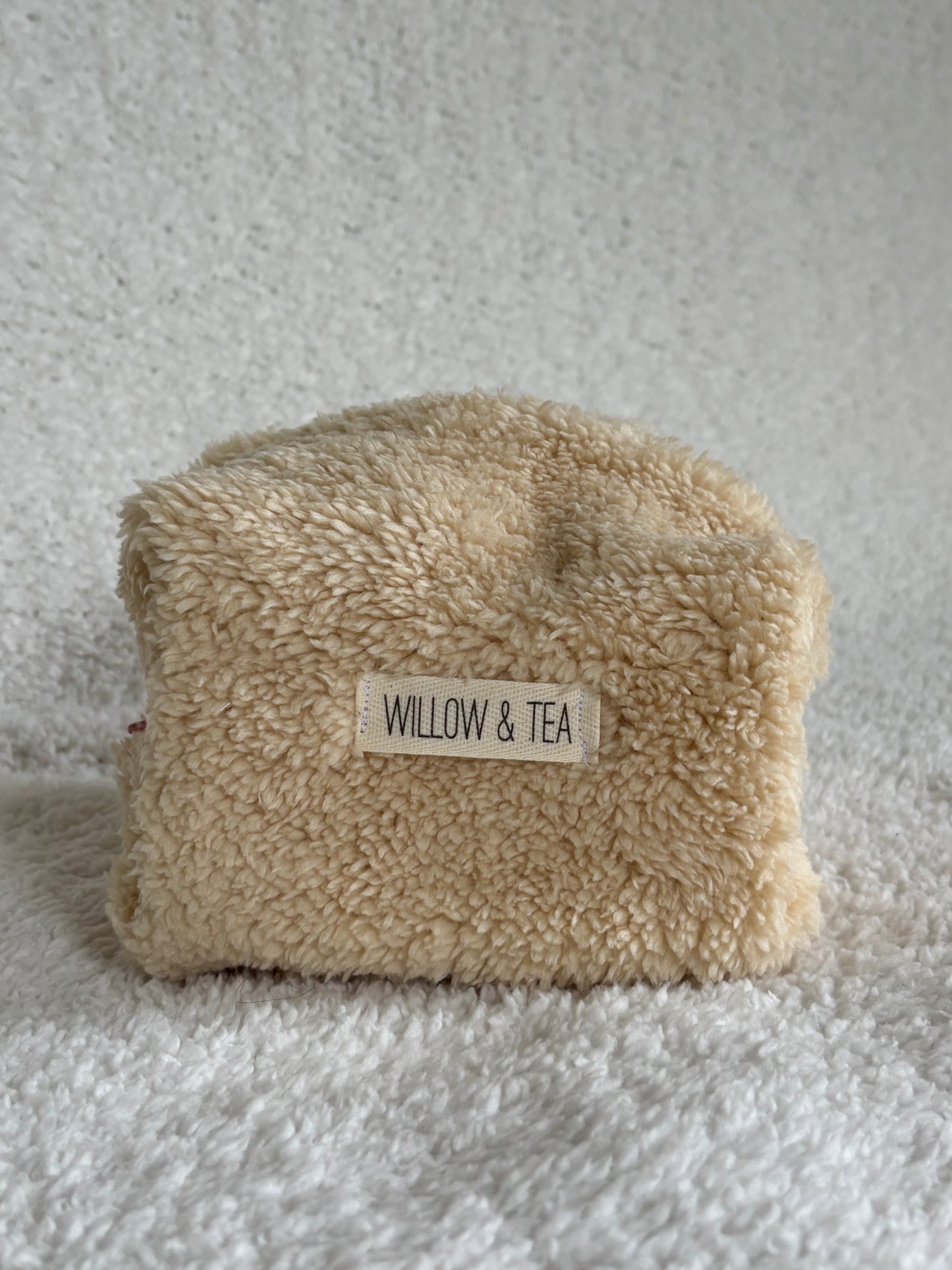 Sherpa Boxy Pouch